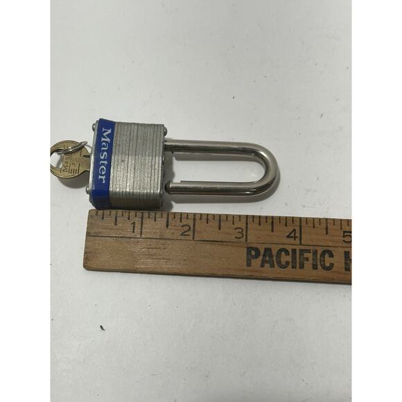 Master Lock No 3 Long Shackle Laminated Steel Level One‎ Key Used - Picture 5 of 6